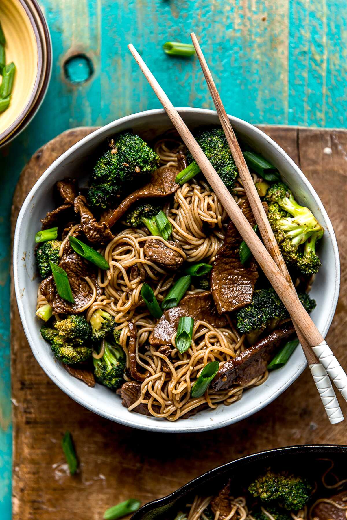 Teriyaki Beef & Broccoli Noodle Bowls