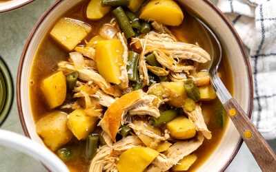 A bowl of chicken dinner soup.